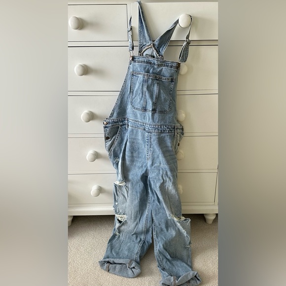 Overalls - Picture 1 of 3
